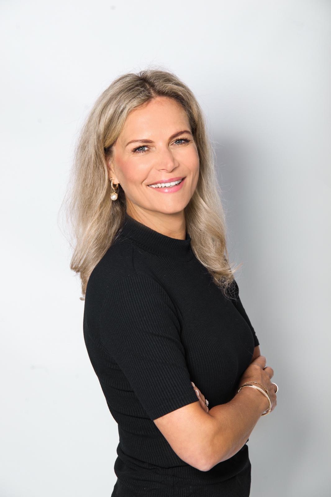 Yvonne Abwini – Künstlerin